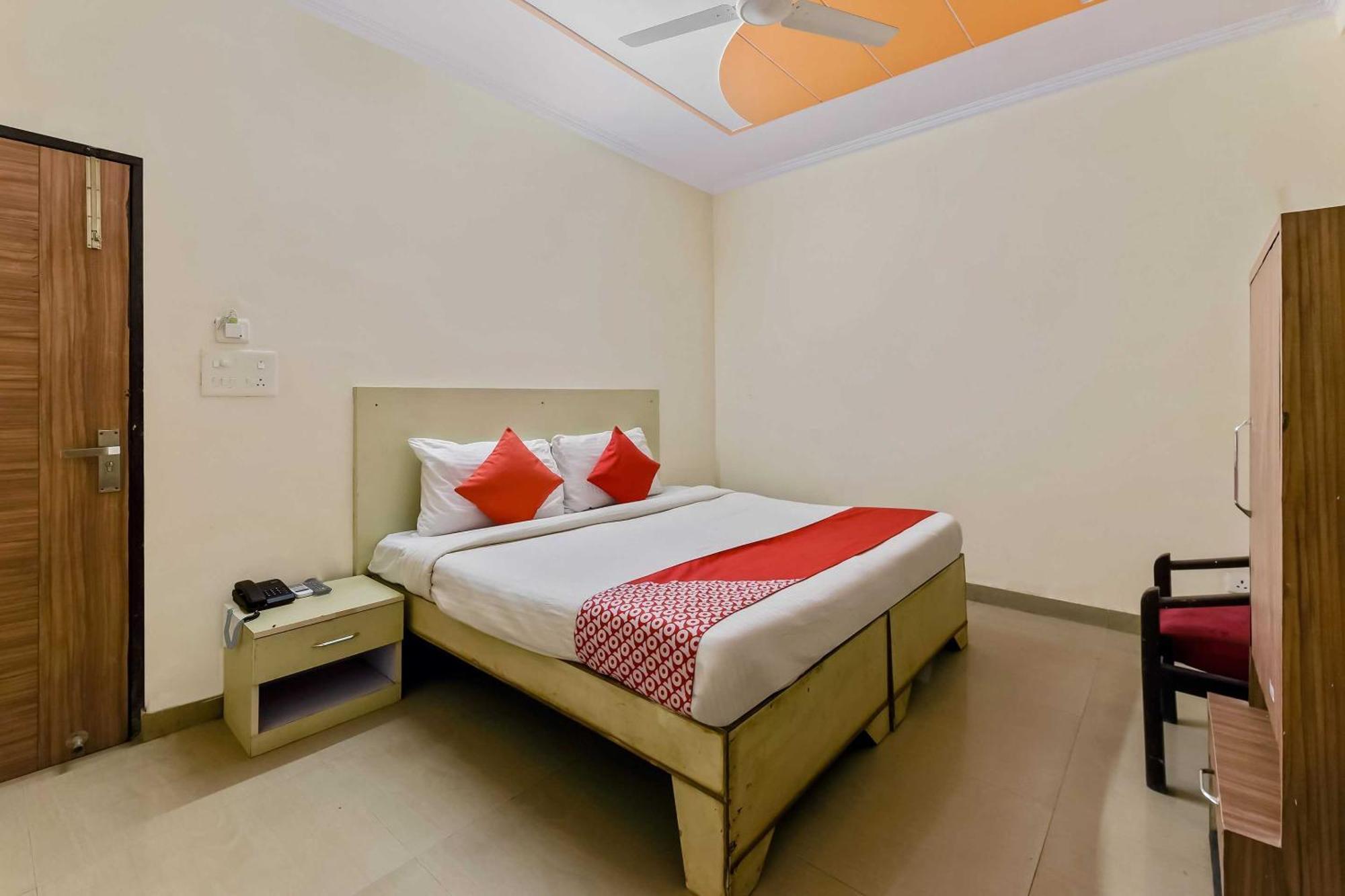 Blossom Suites บังกาลอร์ ภายนอก รูปภาพ